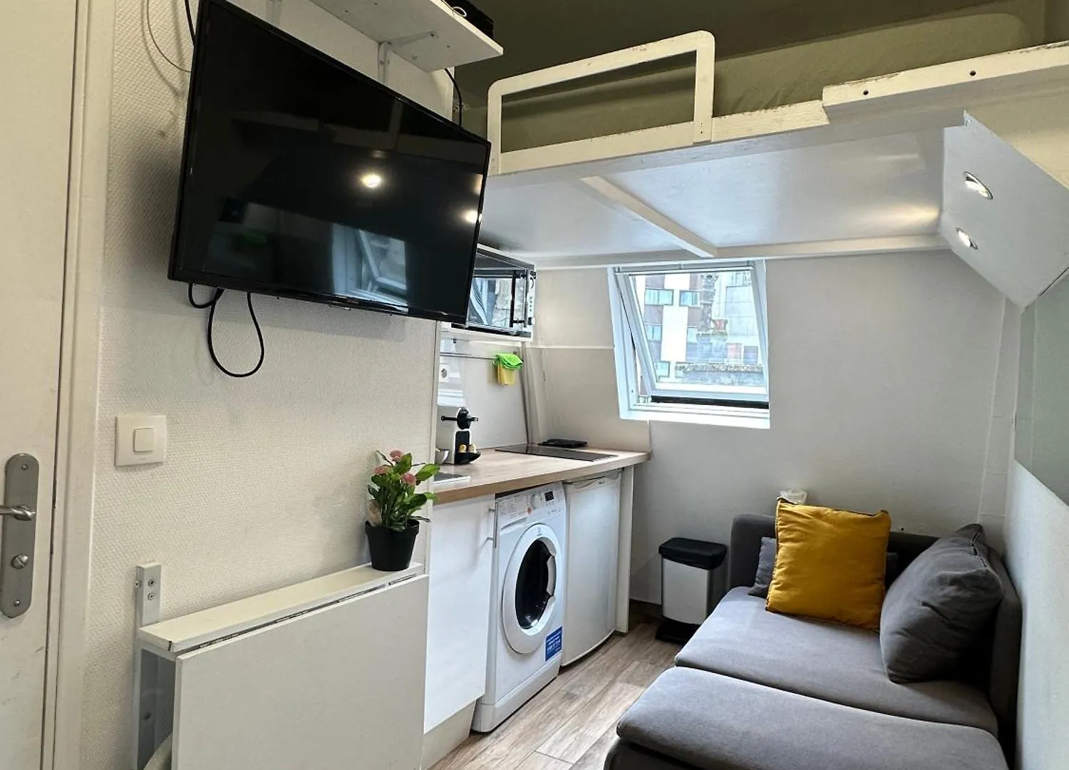 Le Studio Du Palais Paris Apartment